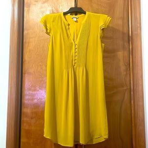 H&M Gold/Rust Yellow Ruffle Cap Sleeve Dress